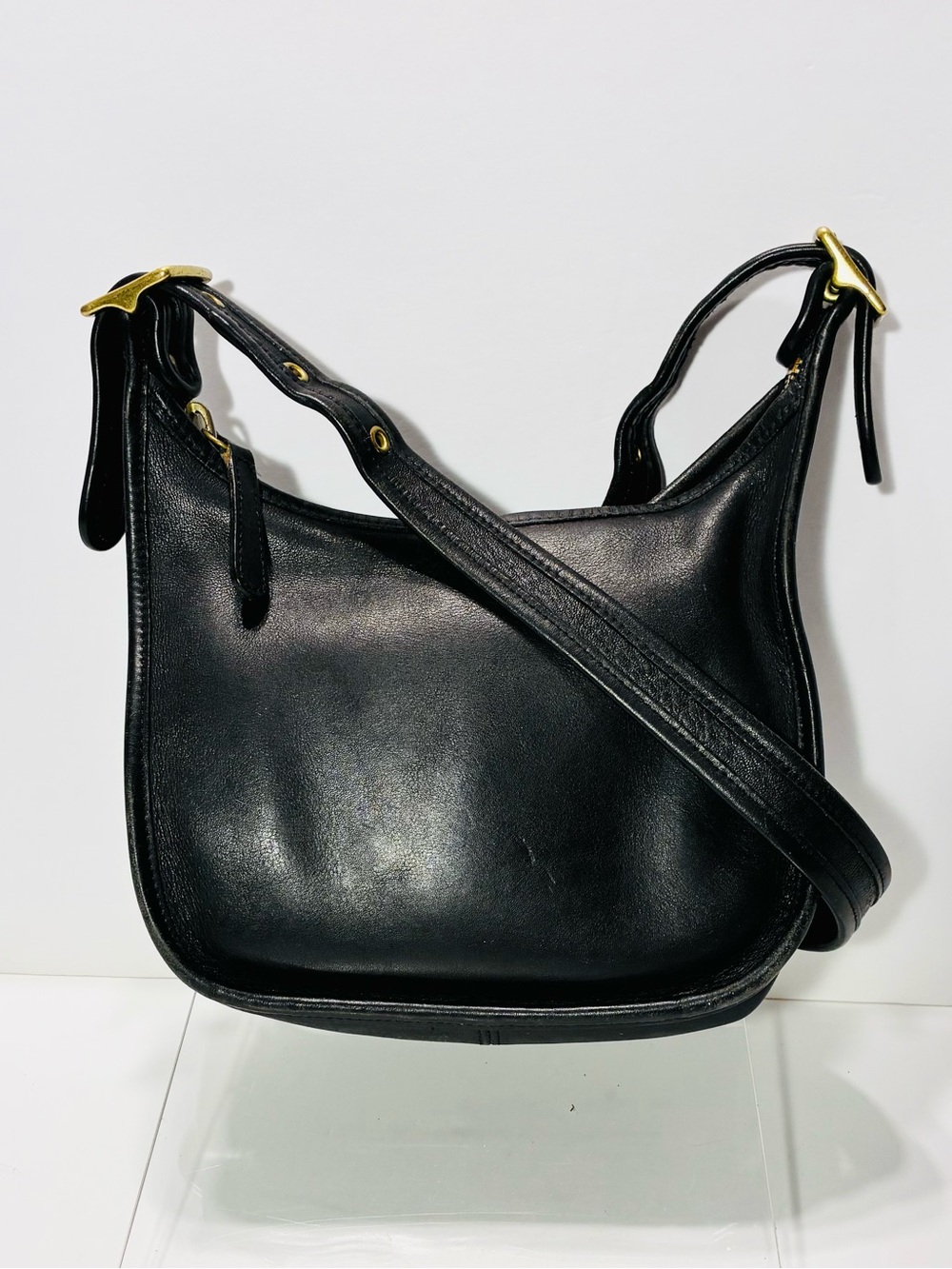 VTG 1993 Coach 9950 Janice Legacy Black Leather Crossbody Bag Brass Hardware 9x7